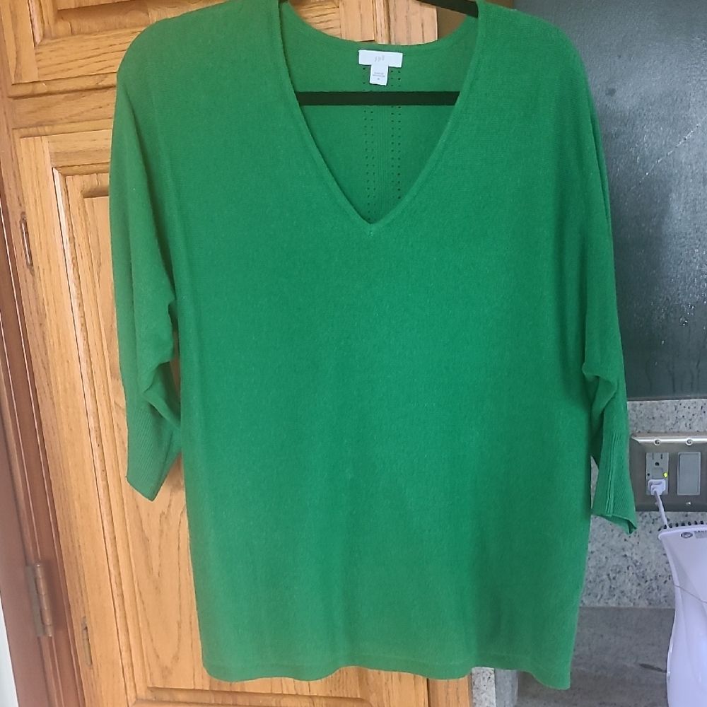 J. Jill Vibrant Green V-Neck Sweater Sz M
